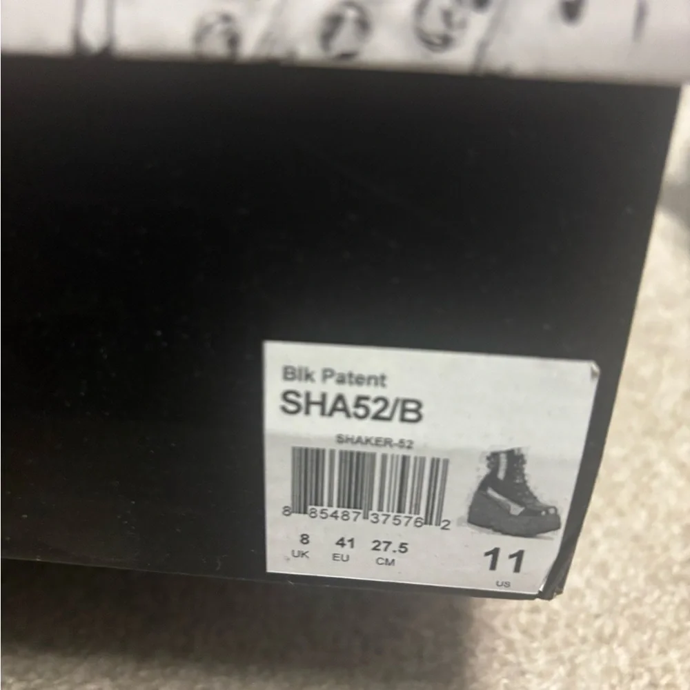Demonia Shaker 52 Black Pstent Platform Ankle Boots. Vegan. Womens size 10 - Picture 11 of 11